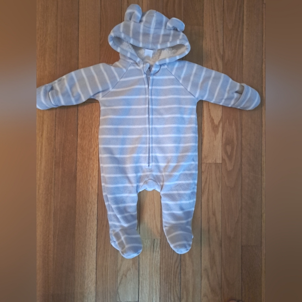 Gender Neutral Old Navy Fleece Bunting